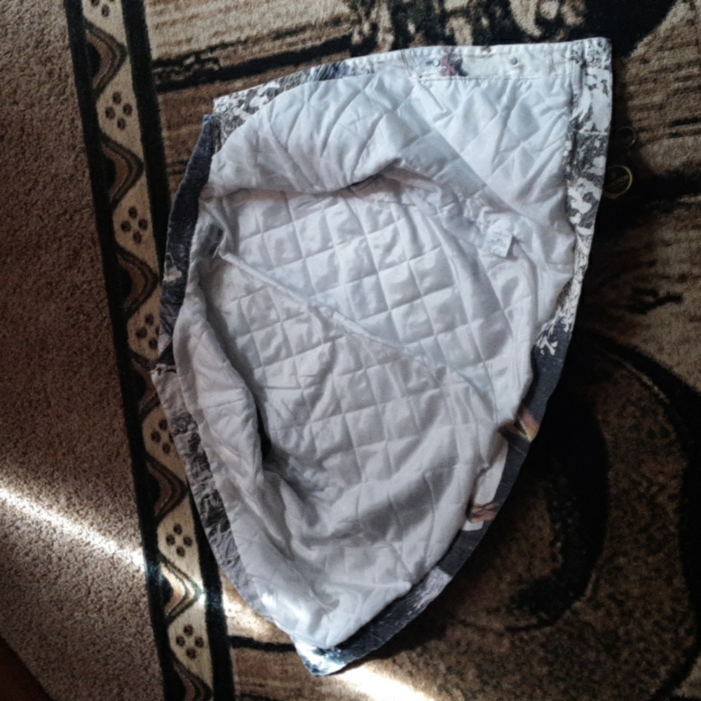 Vest - Picture 13 of 13